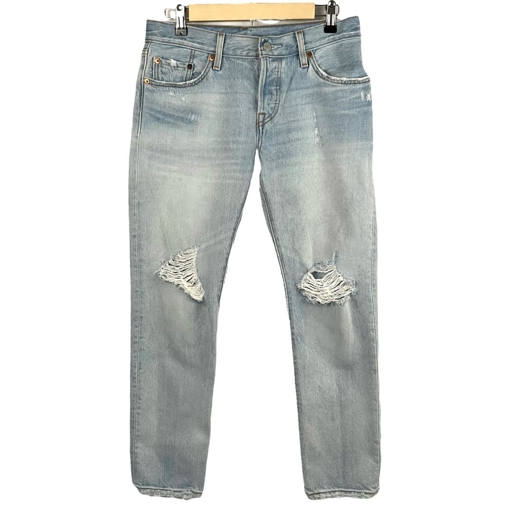 LEVI’S 501 Classic Straight Jeans